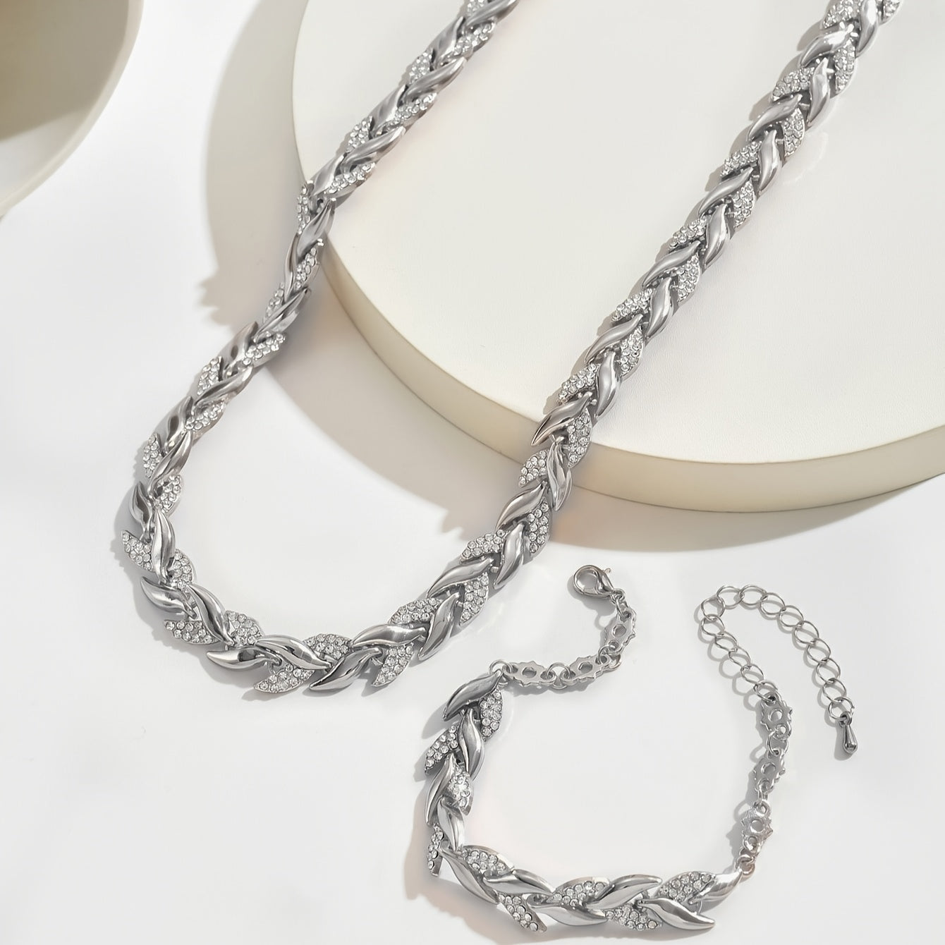 Vestiri® | Conjunto de Collar y Pulsera de Cola de Pescado Hecho a Mano