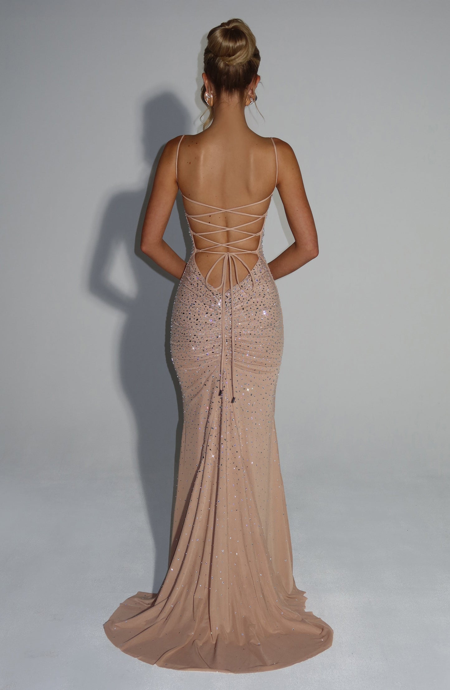 Isabella | Vestido sofisticado para bodas y fiestas